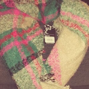 Wool scarfs